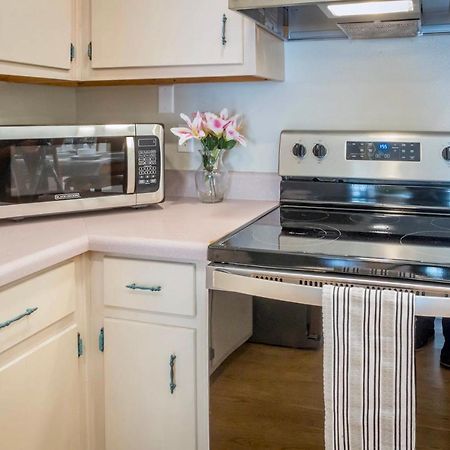 Life'S A Breeze! Updated 3B Home 10 Min To Beach! Gulf Breeze Exteriör bild