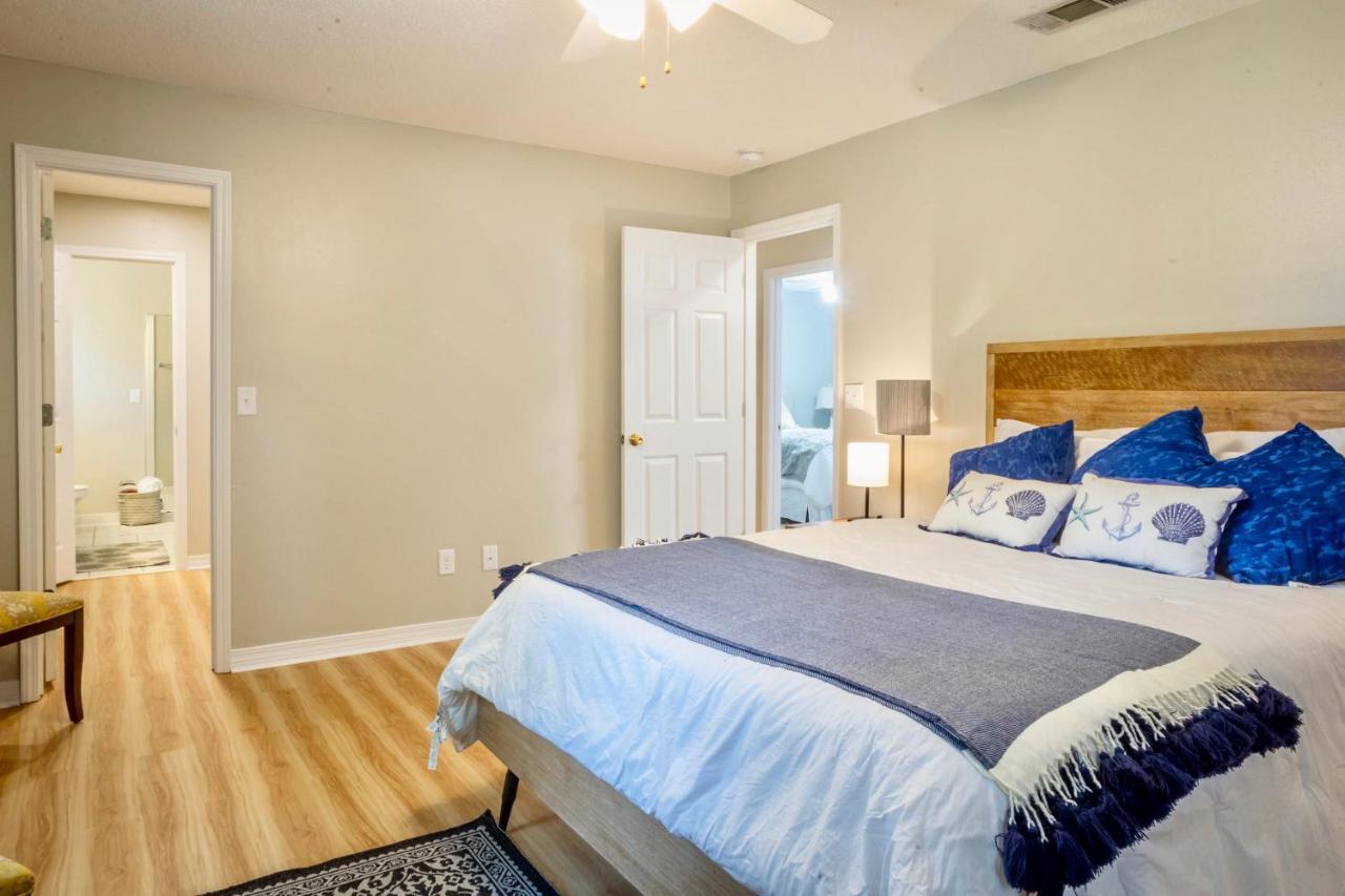 Life'S A Breeze! Updated 3B Home 10 Min To Beach! Gulf Breeze Exteriör bild