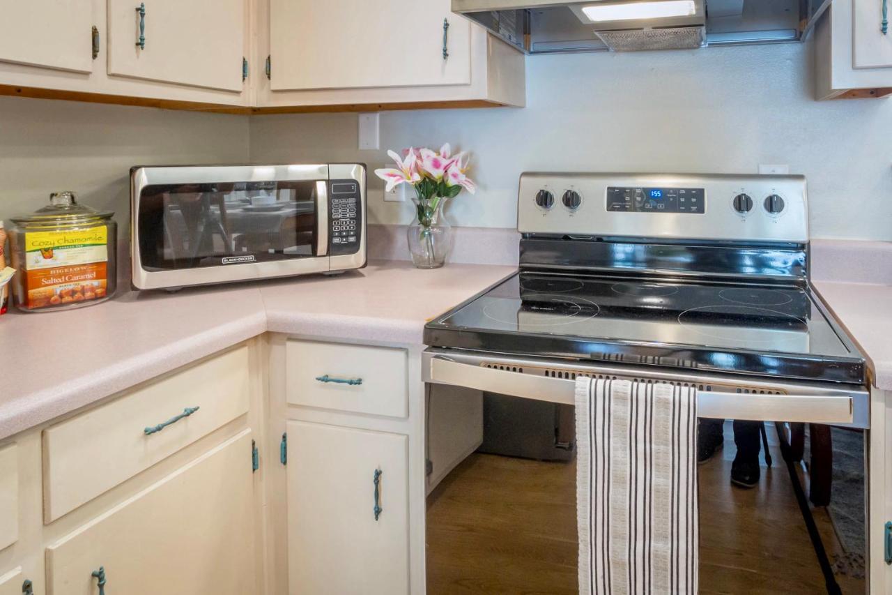 Life'S A Breeze! Updated 3B Home 10 Min To Beach! Gulf Breeze Exteriör bild