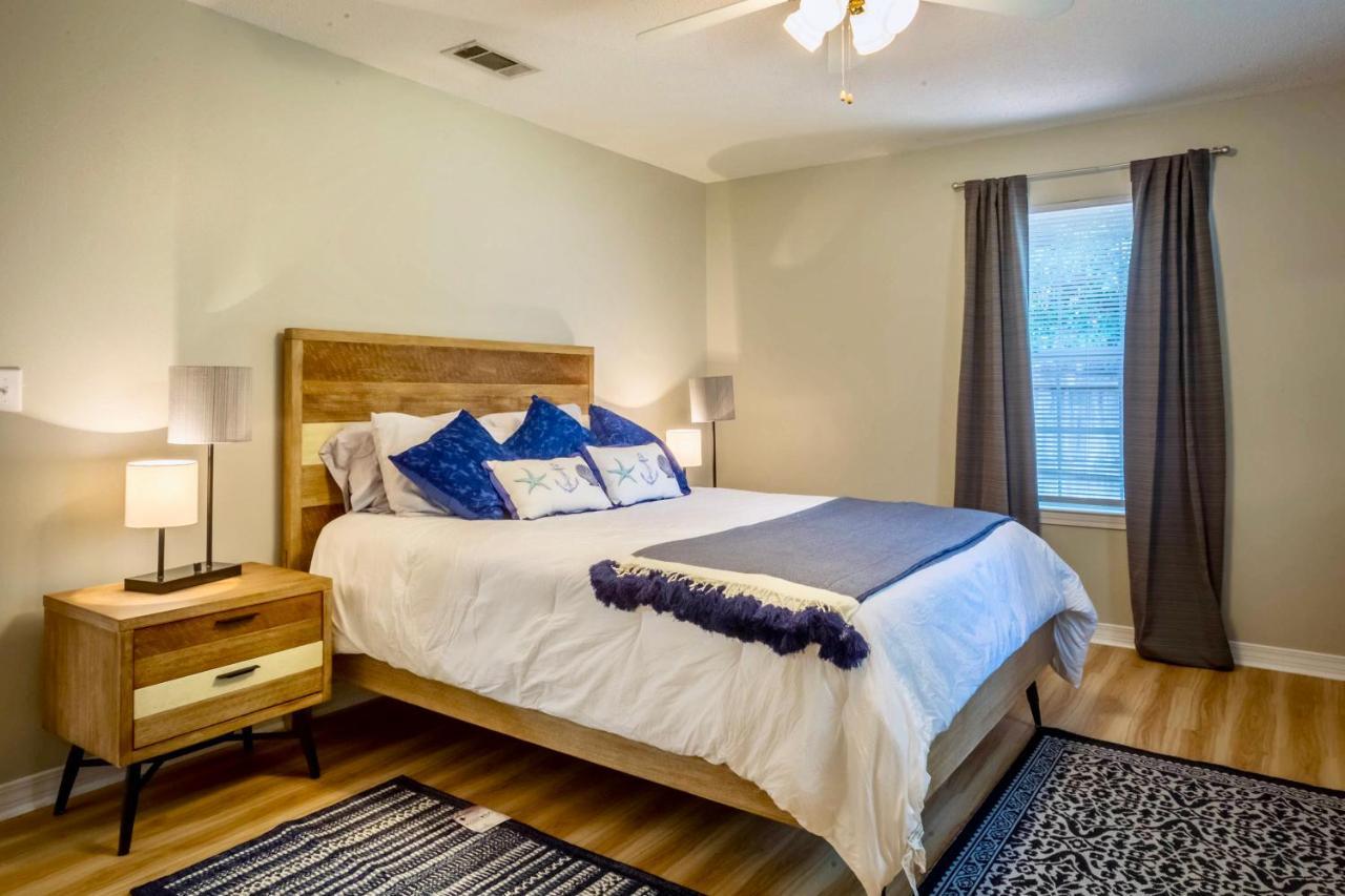 Life'S A Breeze! Updated 3B Home 10 Min To Beach! Gulf Breeze Exteriör bild