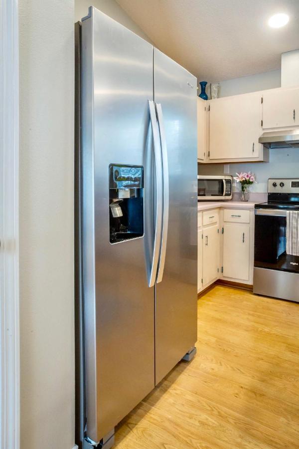Life'S A Breeze! Updated 3B Home 10 Min To Beach! Gulf Breeze Exteriör bild