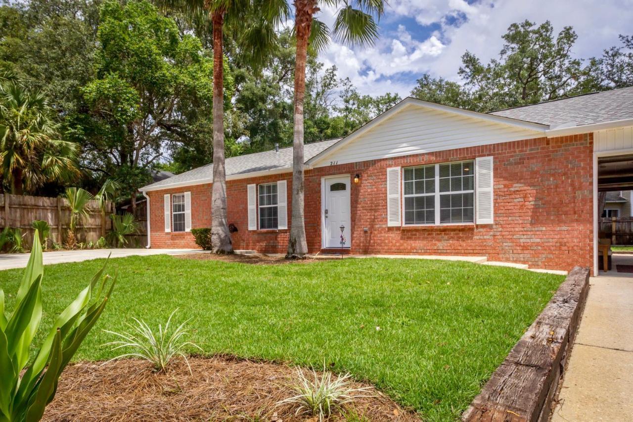 Life'S A Breeze! Updated 3B Home 10 Min To Beach! Gulf Breeze Exteriör bild