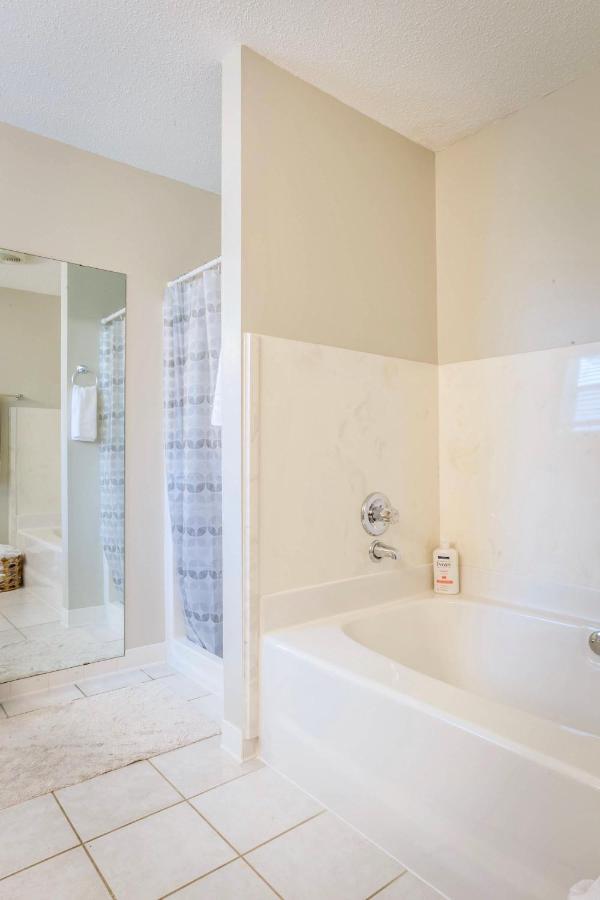 Life'S A Breeze! Updated 3B Home 10 Min To Beach! Gulf Breeze Exteriör bild